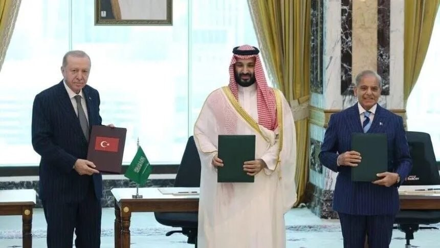 Pakistan, Saudi Arabia, T&uuml;rkiye discuss closer cooperation under Mecca defense pact